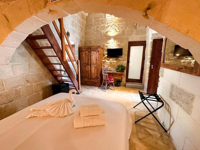 Ta' Gilarda Boutique Living Bed & Breakfast Birbuba ภายนอก รูปภาพ